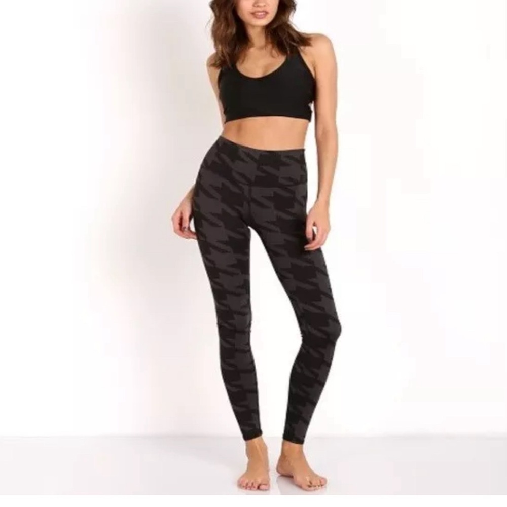 Alo yoga High Waist Airbrush Leggings